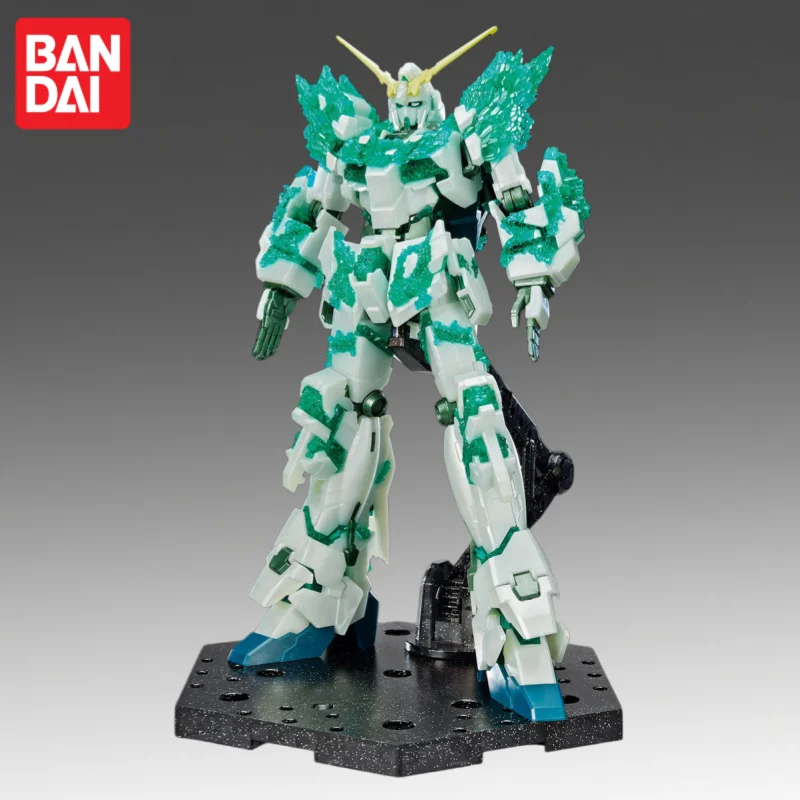

В наличии оригинальная модель Bandai Hg 1/144 Gundam, идеальная коллекционная фигурка, новая, в коробке, игрушки с персонажами аниме
