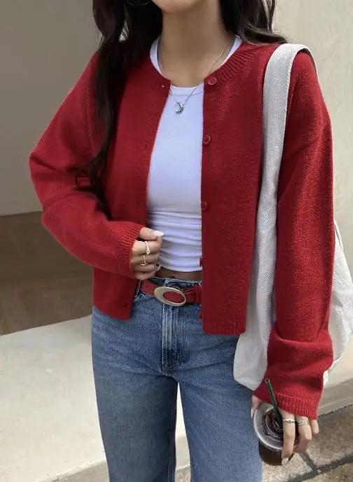 

Korean Casual Women's Knitted Cardigan Jacket Button Long Sleeve Woolen Sweater Autumn Women's Fashion Simple Short Sweater Coat