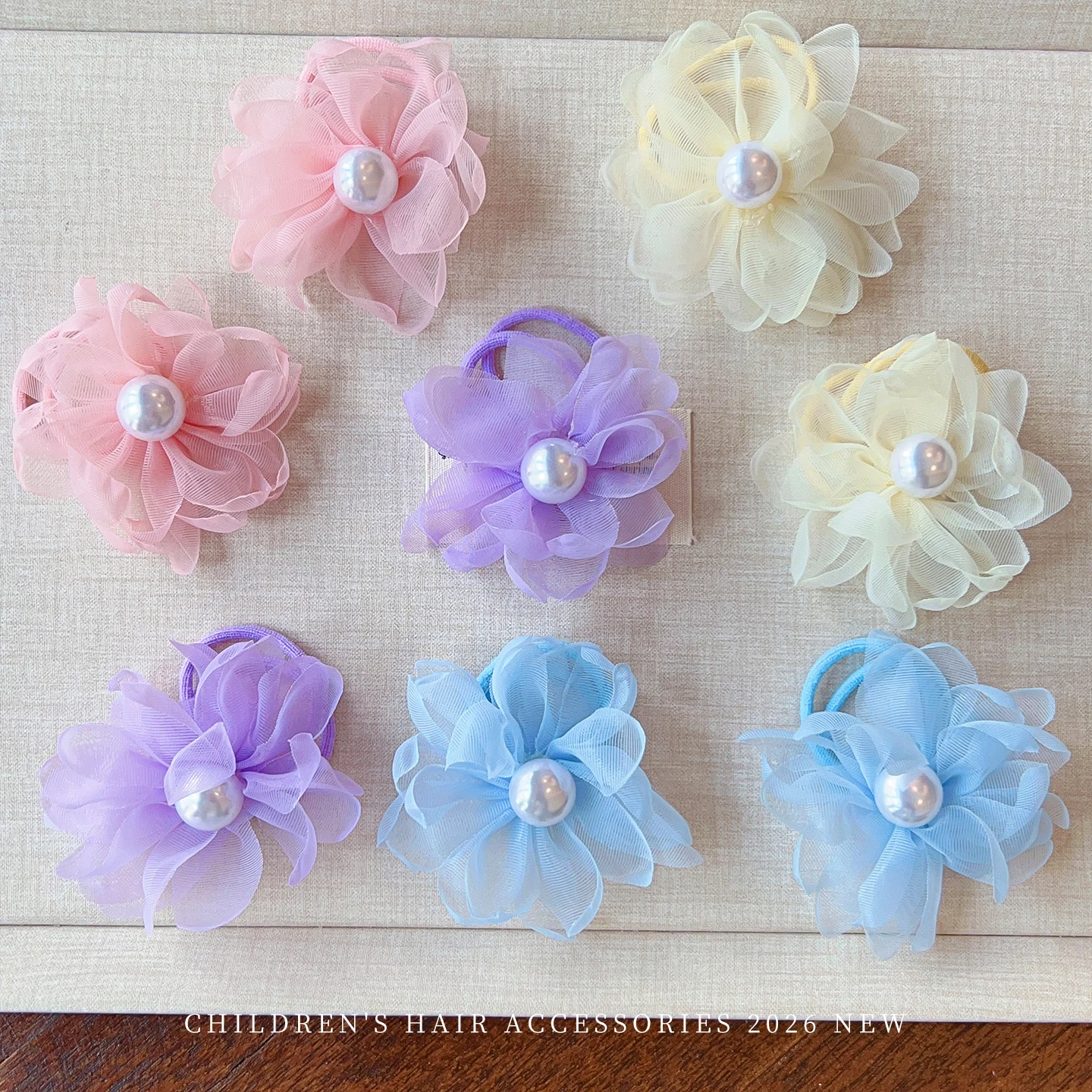 2026 Neue koreanische 2er-Set Blumen-Haargummis für Mädchen – Hochelastische, schmerzfreie Haargummis für Pferdeschwänze, Baby- und Kleinkind-Haargummis mit Perlen – Detail 3