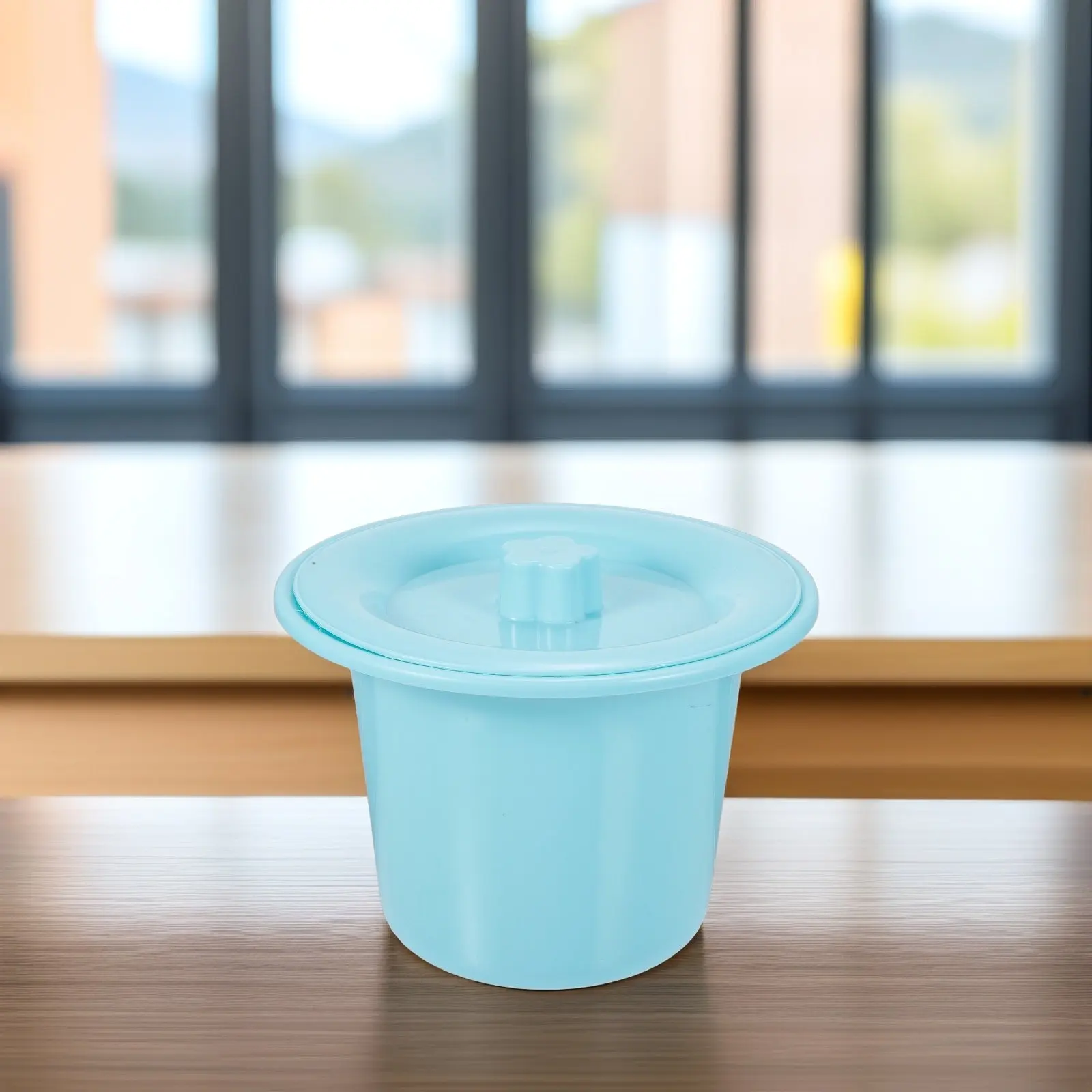 

Премиальный пластиковый горшок-туалет для пожилых, инвалидов и детей, ночной мочеприемник с крышкой, легкий, портативный, нескользящий, устойчивый