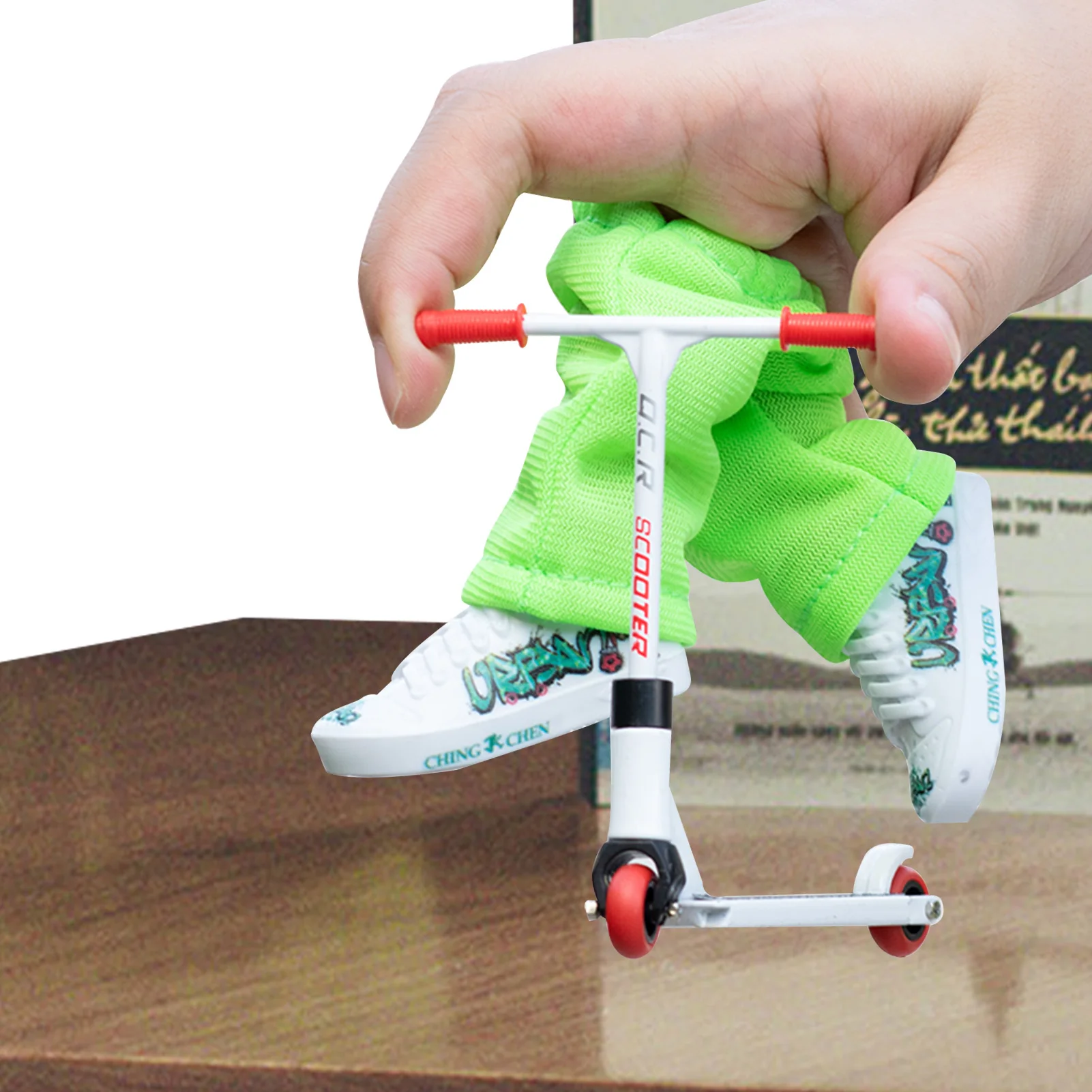 Finger Toy Skateboards Detachable Finger Toy Skateboards Metal Alloy Finger Scooter With Finger Pants Finger Shoes And Tools For