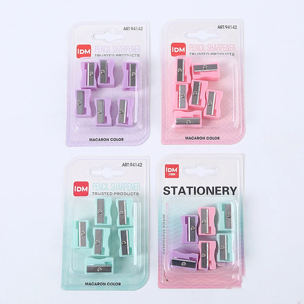 

Creative Mini Pencil Sharpener for Students Cute Small Square Single Hole Manual Pencil Sharpener for Children