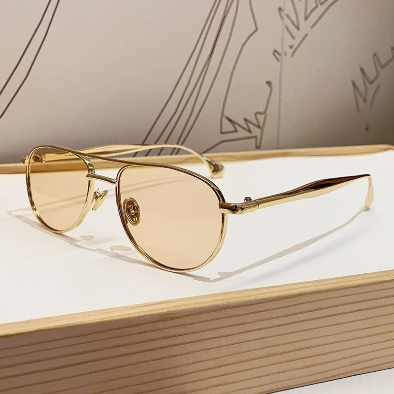 Gafas de sol de piloto de Metal populares a la moda para hombres y mujeres, gafas de sol de diseñador de lujo para exteriores, gafas de sol de verano para viajar, gafas de sol masculinas UV400