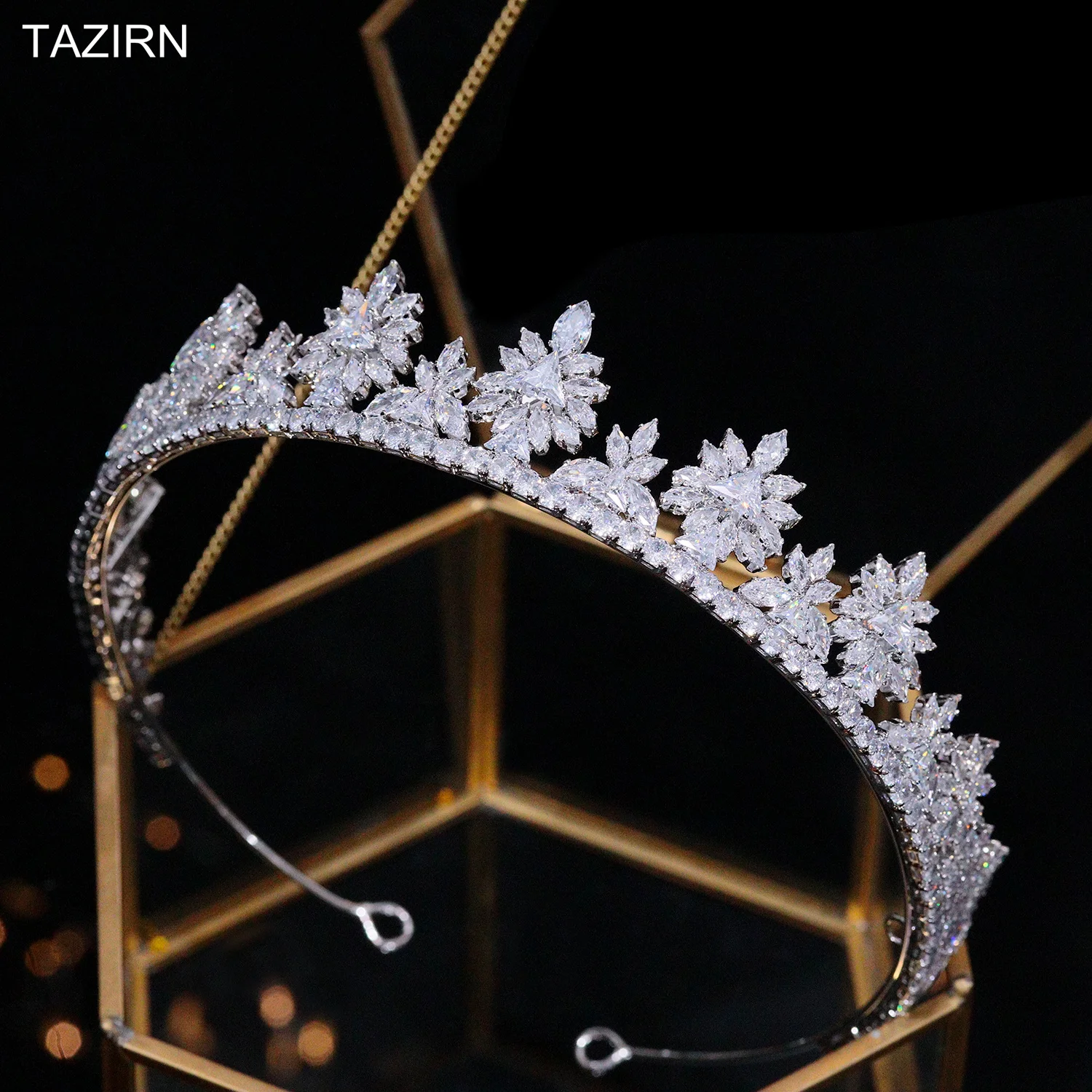 

Extended Perimeter CZ Crowns Princess Bridal Wedding Zirconia Tiaras Sweet 16 Birthday Party Headpiece Hair Accessories Jewelry