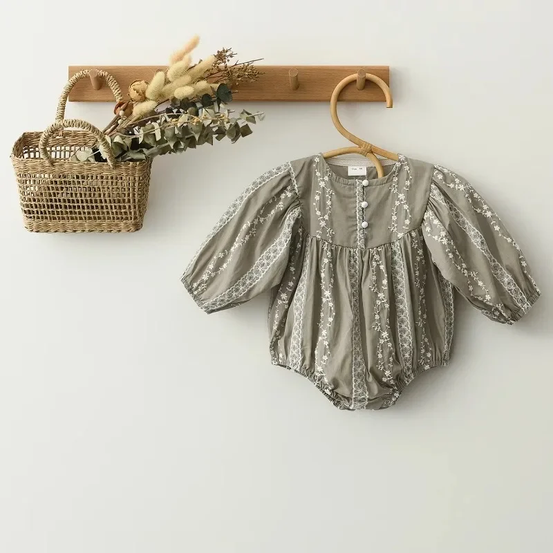 

Infant Girl Costume Cotton Lace Long Sleeve Bodysuits Cute Spring Newborn Baby Jumpsuits