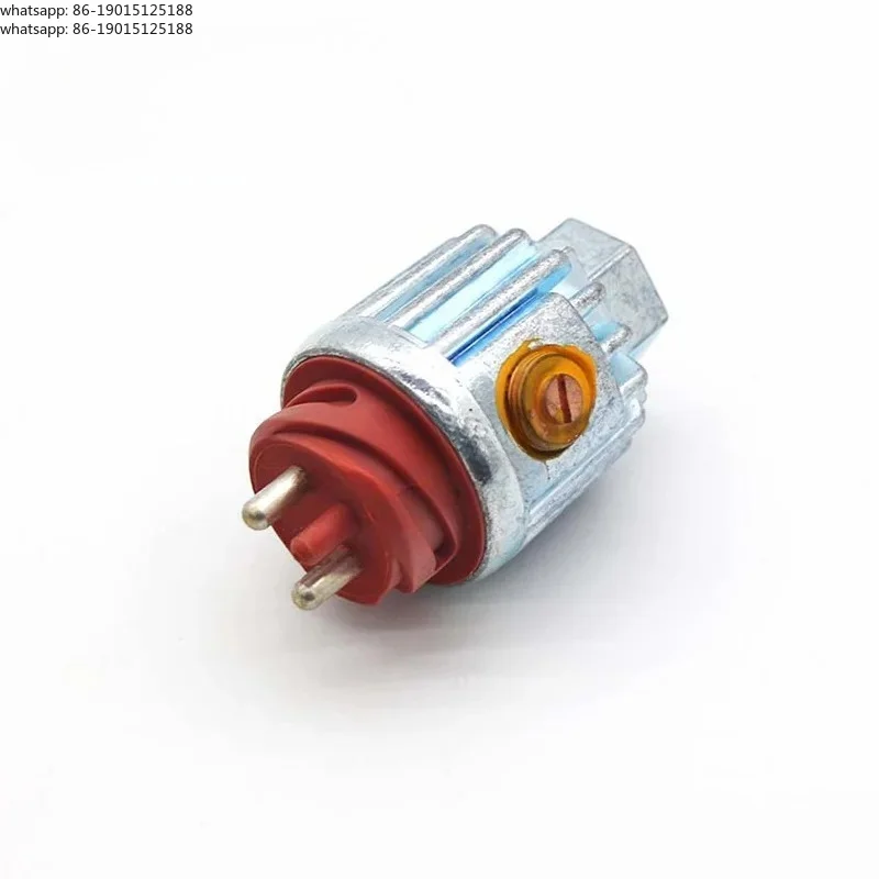 2026-high-quality-pressure-switch-sensor-81255200076