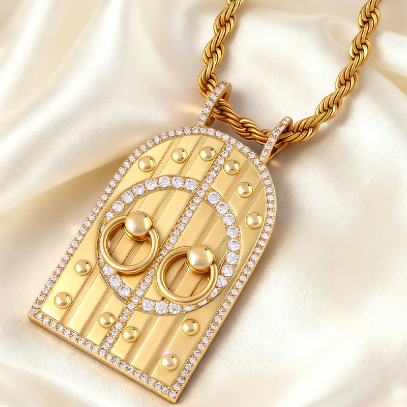 Collar con colgante de anillo de puerta de acero inoxidable, incrustaciones de cobre con circonio, cadena de clavícula superventas 2026