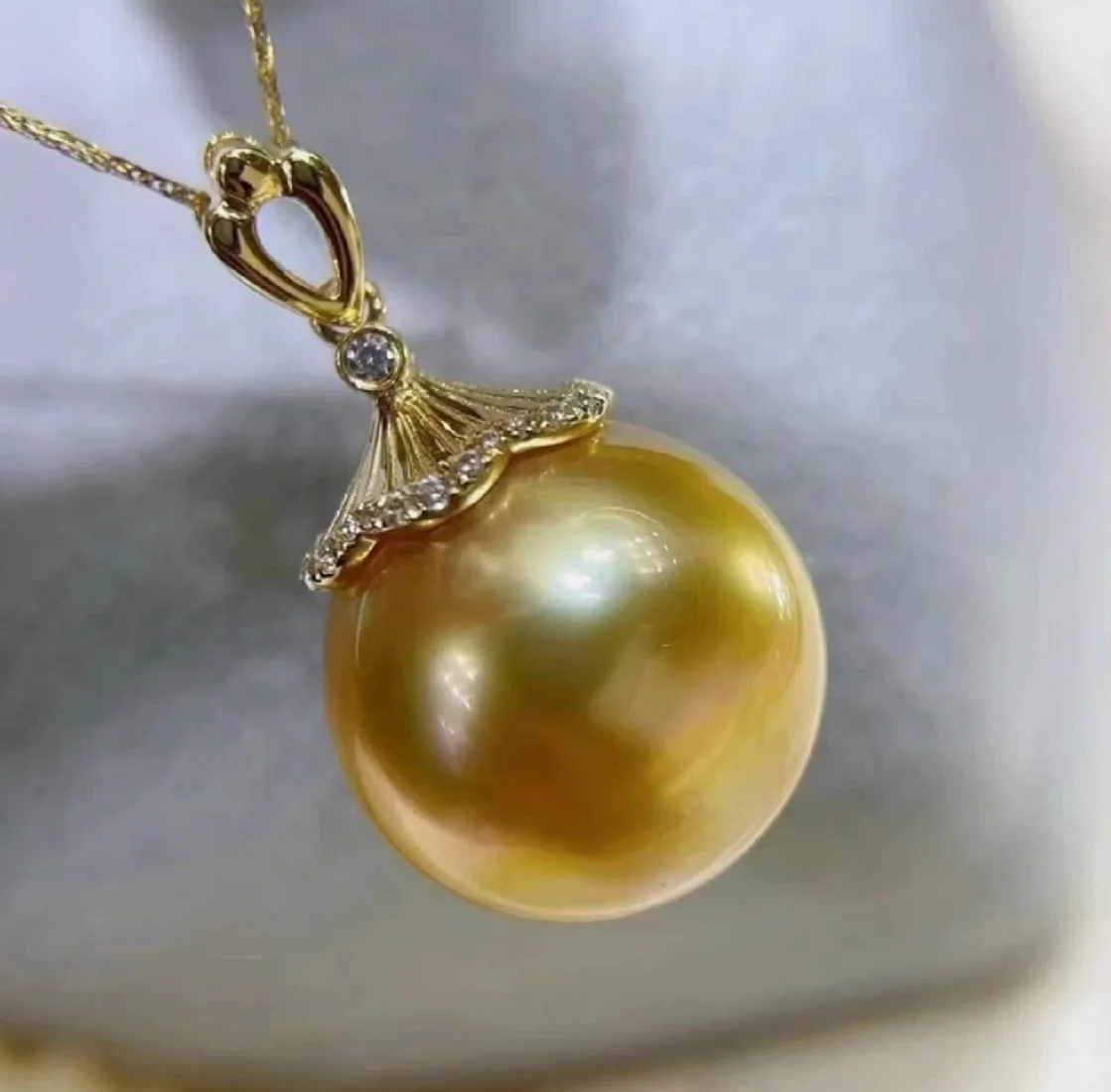 enorme-collar-con-colgante-de-perlas-redondas-de-oro-del-mar-del-sur-11-12-mm-18-925s