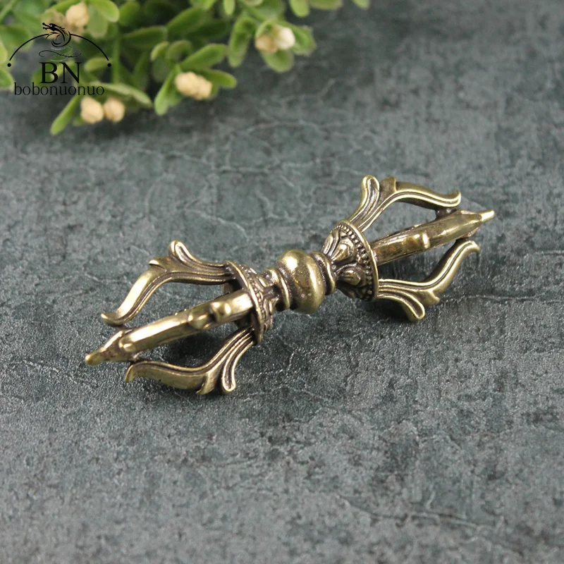 Vintage Copper Vajra Pestle Feng Shui Ornament Religious Collection Buddha Instrument Home Decorations Antique Brass Desk Decors