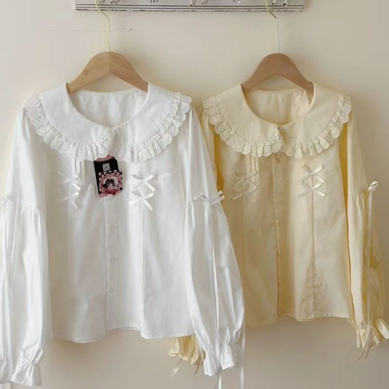 ديبتاون النمط الياباني Kawaii قمصان النساء الحلو القوس الأبيض لوليتا كشكش البلوزات خمر نمط Preppy الأصفر قميص طويل الأكمام