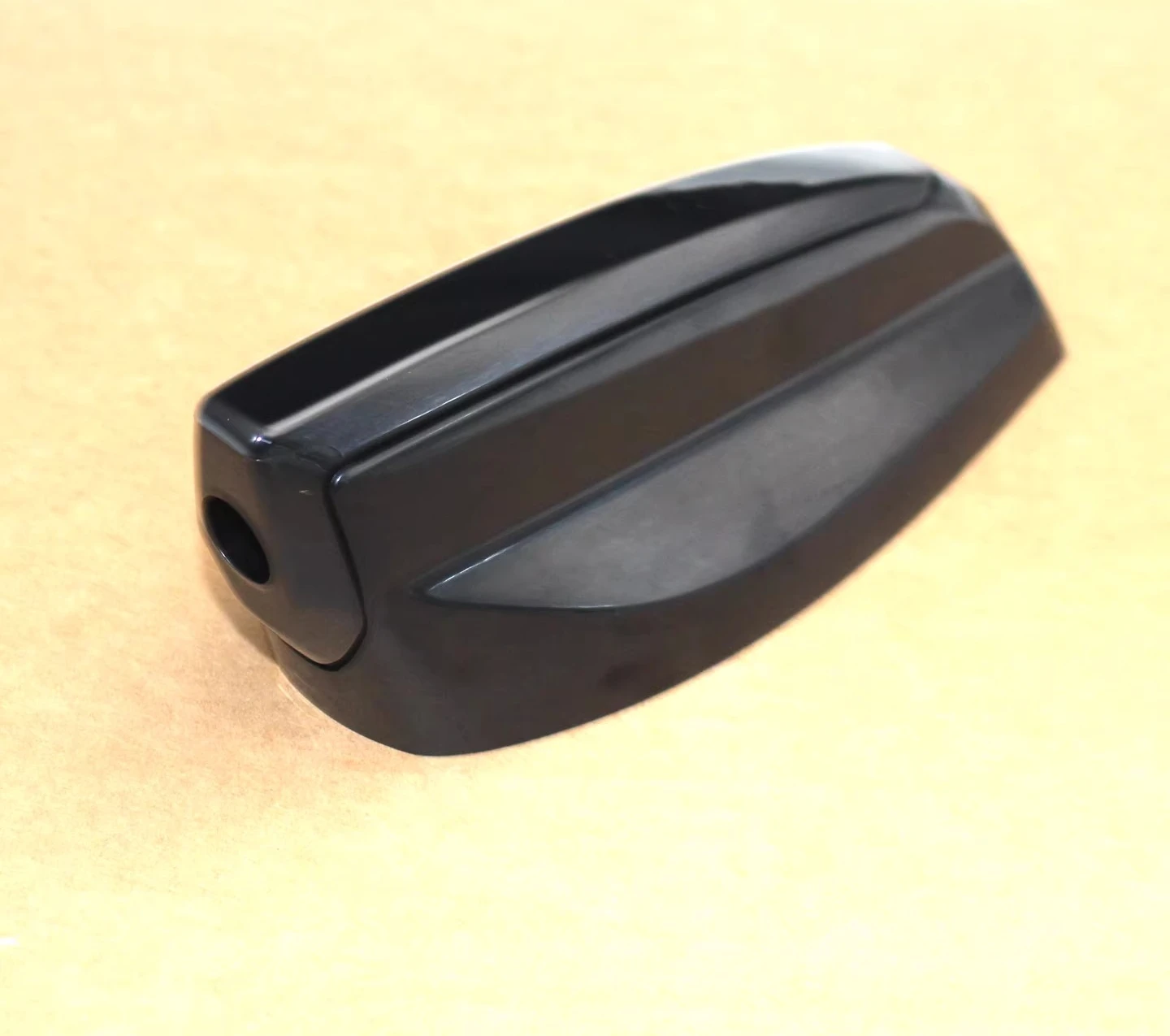 

Для Land Rover Defender Range Rover Evoque Velar: Накладка на антенну в виде плавника акулы, корпус антенны на крышу