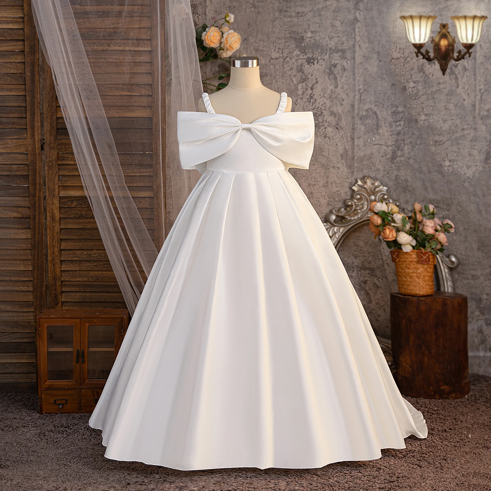 

Elegant Big Bow Girls Bridesmaid Dress Summer Trailing Wedding Princess Party Prom Dresses for Girl First Communion Evening Gown