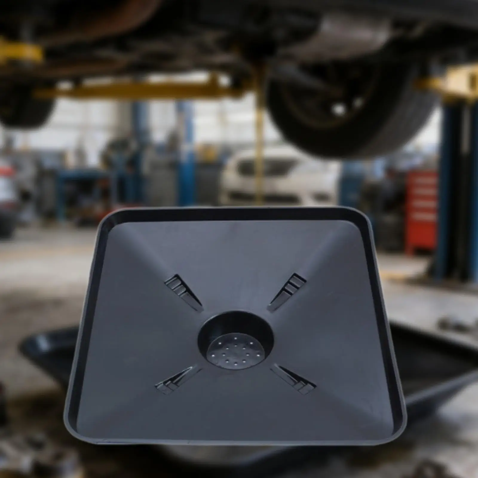 

15L PP Car Oil Drain Tray Spill Proof Oil Collection Pan Easy Clean for Auto Engine Maintenance and Repair