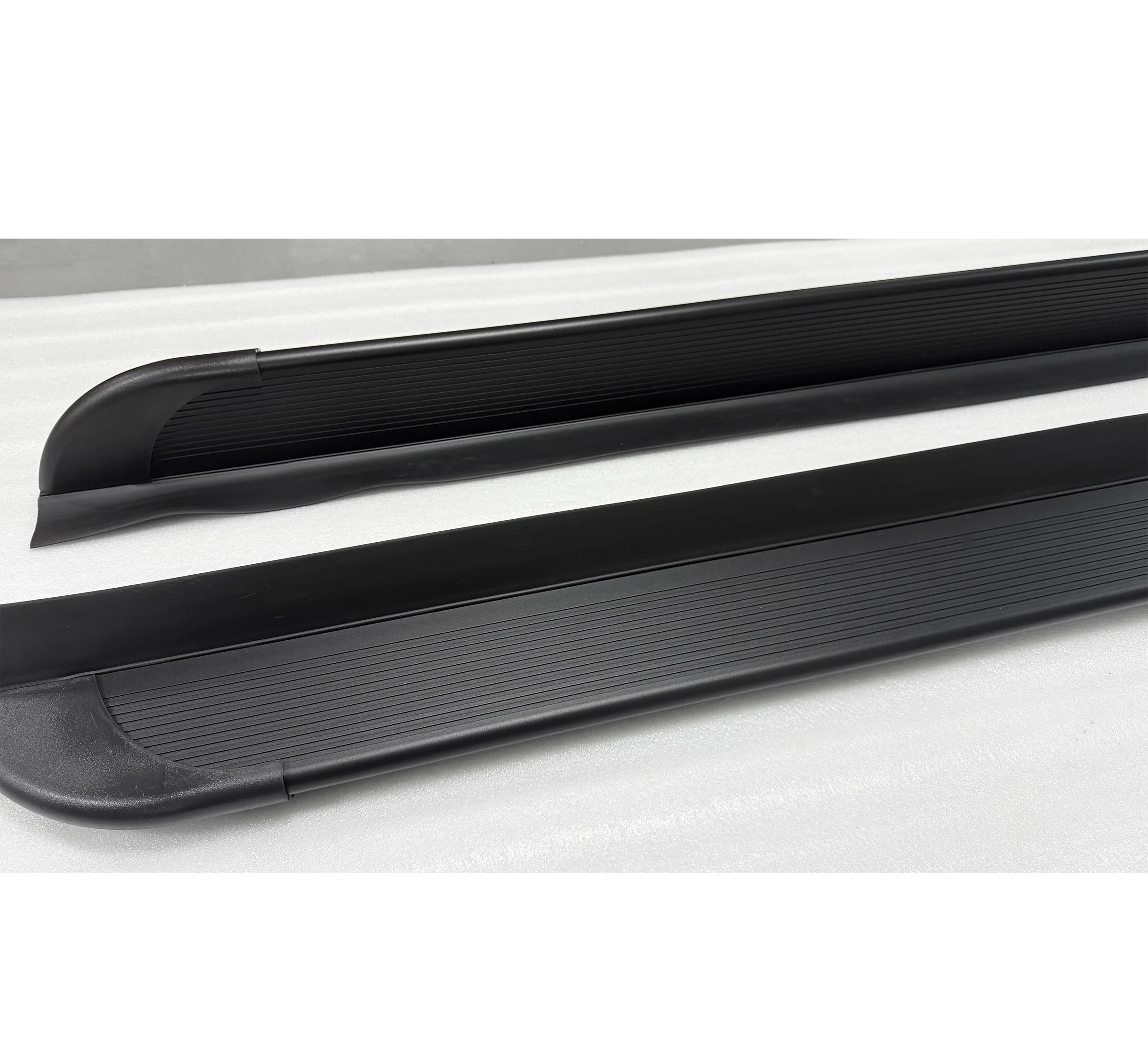 2PCS Aluminium Fixed Side Step Running Board Nerf Bar Pedal Step Bars Protector for Suzuki Jimny JB74 2-Door 2019-2023 2024 2025