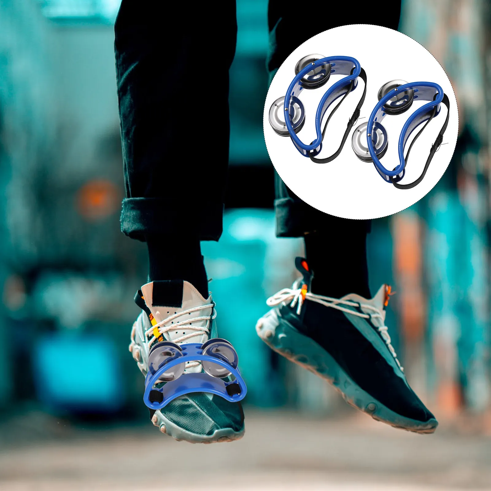 

Набор из 2-х ножных тамбуринов: компактный перкуссионный инструмент с корпусом из АБС-пластика, регулируемым эластичным ремнем и колокольчиками для ритмических выступлений