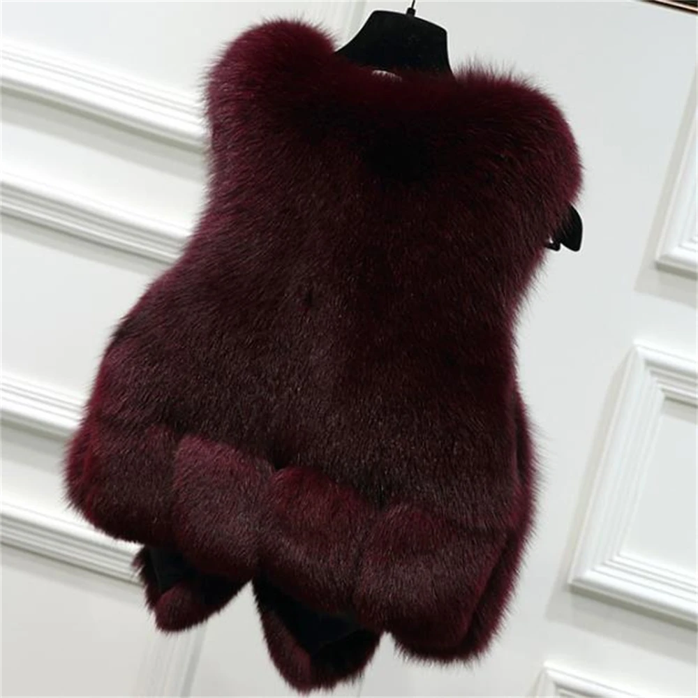 Female Waistcoat Faux Fox Fur Foat Winter Jackets Thickened  Gilet Warm Sleeveless Outerwear Top Women Fur Vest 2024 New