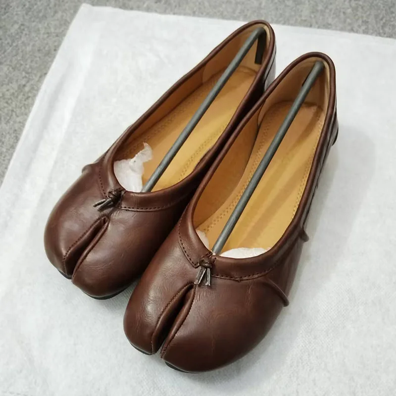 Split-Toe Damen Ballerinas Modische Tabi-Schuhe Lässige Slip-on Loafers Damen Plissierte Leder-Espadrilles Zapatillas Mujer – Detail 32