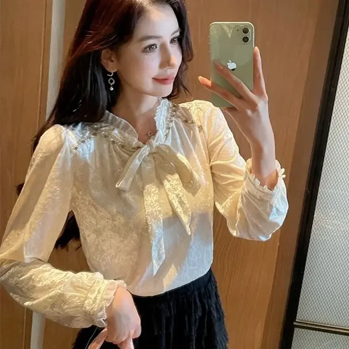 

New French Retro Court Style Bow Tie Tied Shirt with Women's Design Sense Niche Long Sleeved Top
