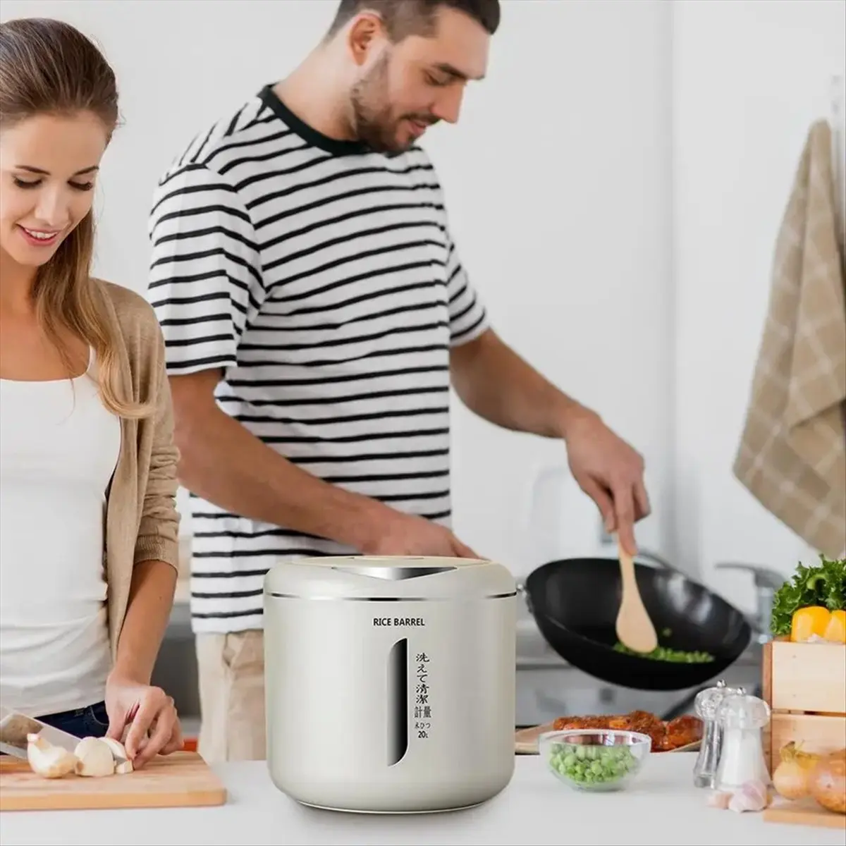 2026 Trend Rice Bucket Moisture-Proof Insect-Proof Sealed Tank Pressed Thickened Powder Storage Bucket Kitchen Storage Box L