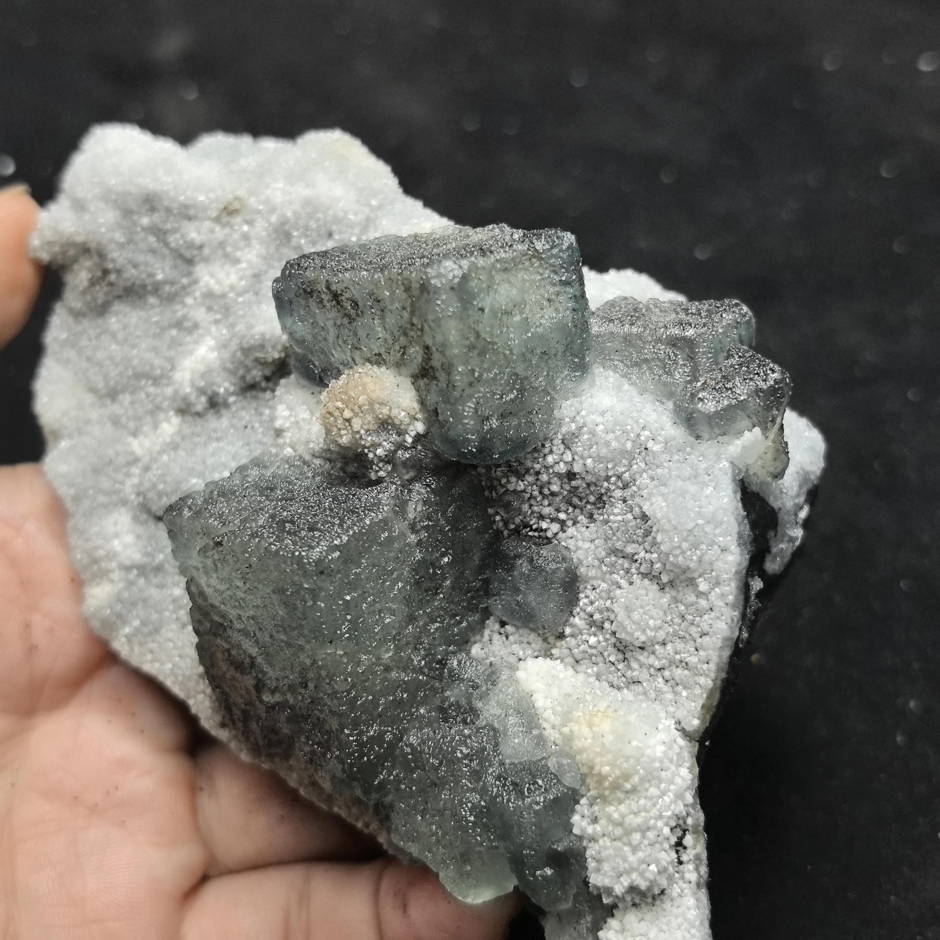 244.9gNatural staircase green fluorite mineral specimen healing energy home decoration collection embellishment