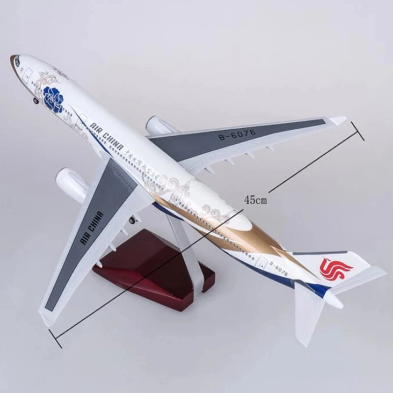 1:135 Scale 47 Cm A330 AIR China Airlines Model With Lights And Bottom Wheel Die-cast Resin Plastic Plane Model Gift