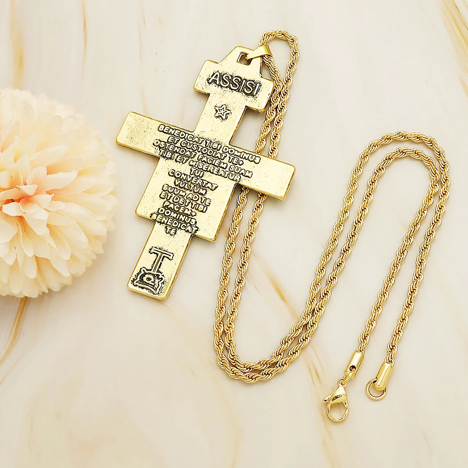 خمر سانت سانت فرانسيس أسيسي تاو سان داميانو الصليب قلادة الكاثوليكية الصليب تميمة قلادة حديدية مجوهرات الله الديني #4