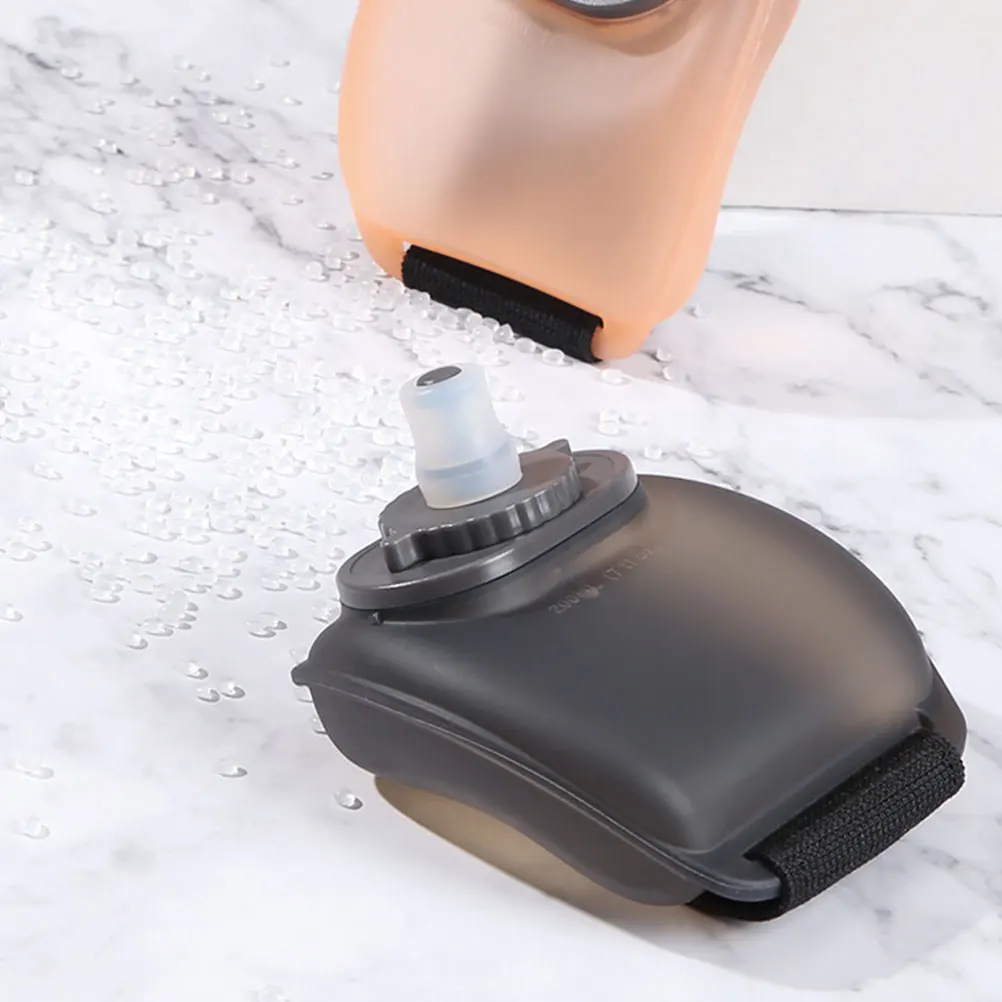 

Wrist Kettle Portable Water Bottle Wearable Wristband Silica Gel Bottles