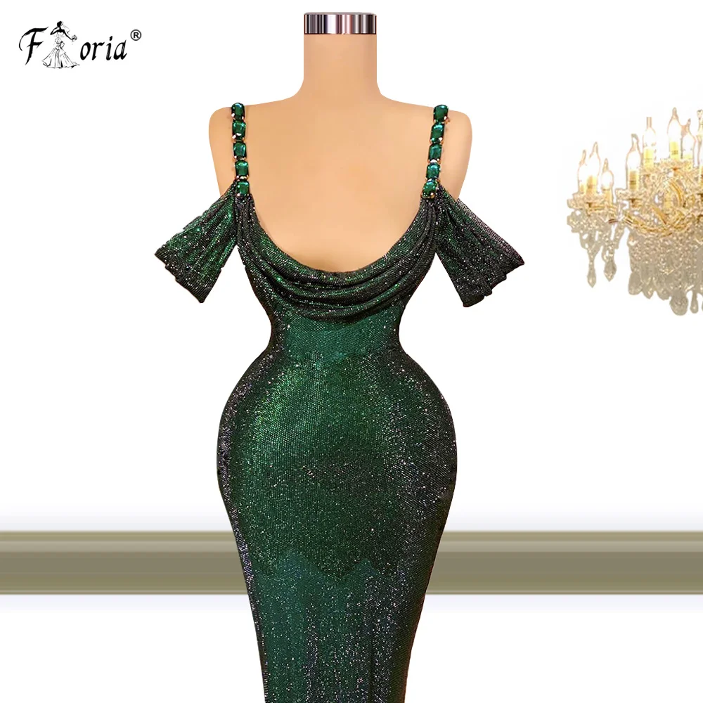 Eenvoudige Stijl Elegante Lange Formele Party Dress Dark Green Rhinestone Spaghetti Strap Mermaid Avondkleding Shiny Prom Gown