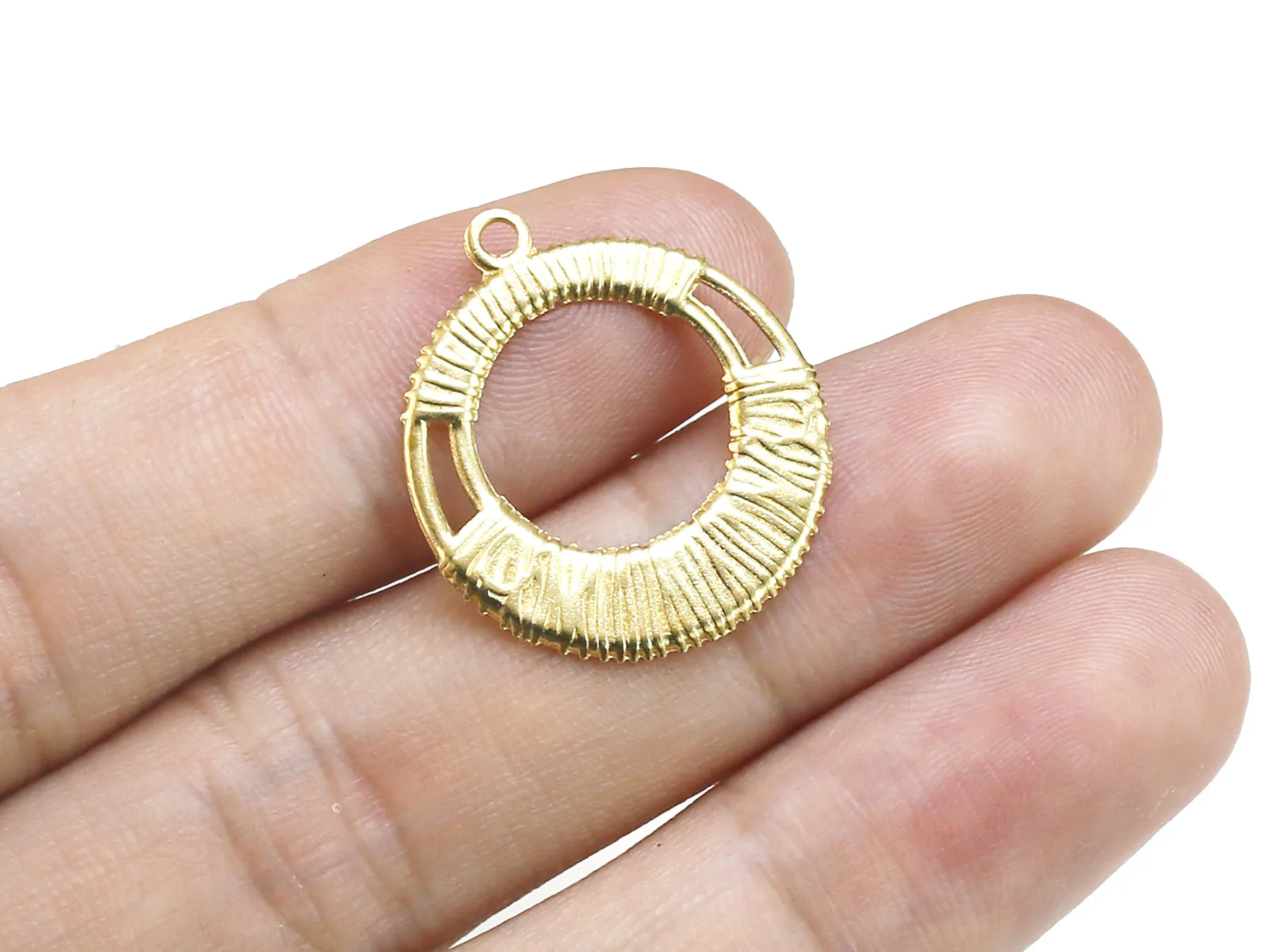 10pcs Round Earrings Charms, Circle Dangle Brass Findings, 24.3x21.3mm, Necklace Pendant, Jewelry Making Supplies R1551