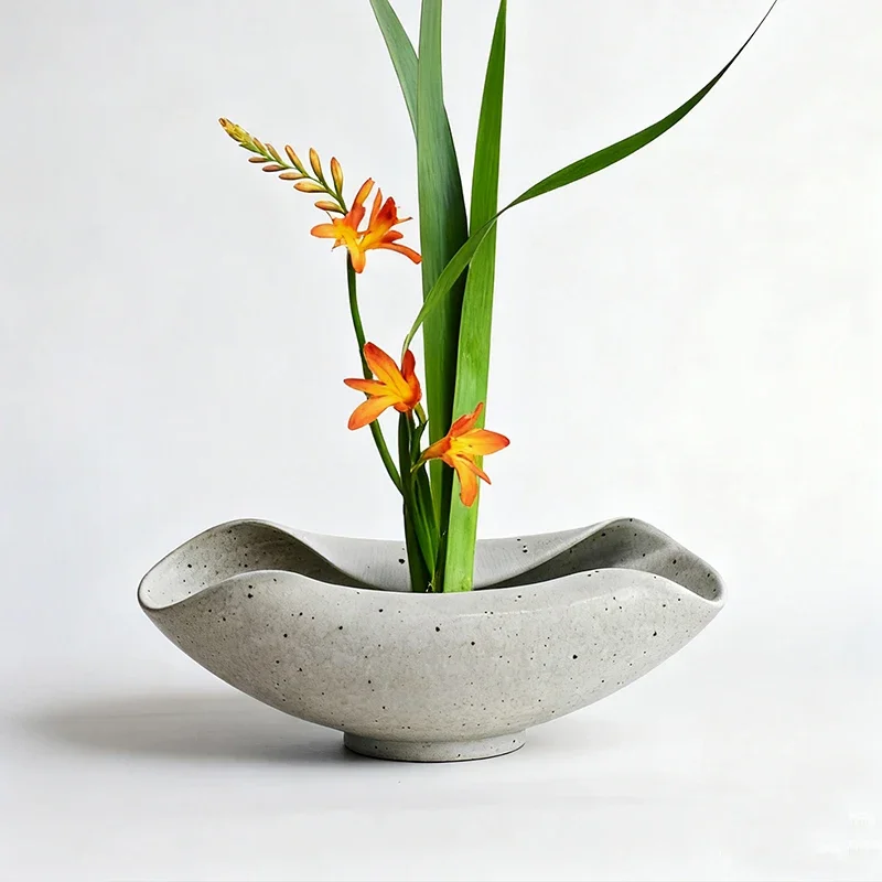 Solid Color Ceramic Flower Arrangement Vessel Curled Simulation Flower Basin Retro Decorative Living Room Office Home Decoration