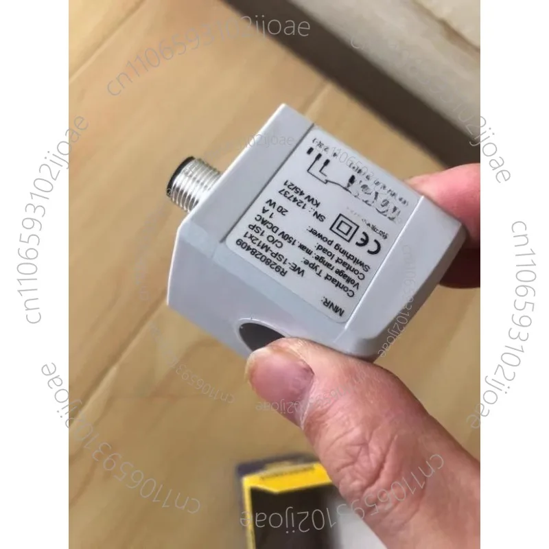 GIV50-11 High precision low loss pendulum angle rotary valve position switch