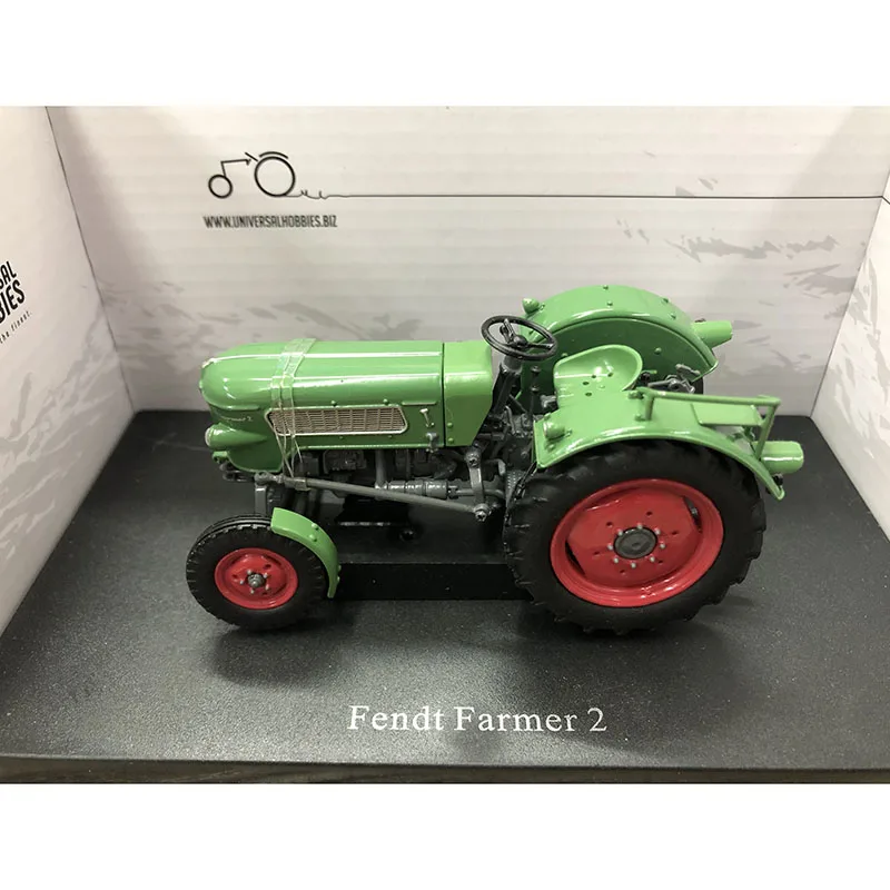 

UH Diecast 1:32 Scale Fendt Farmer 2 Tractor Alloy Farm Vehicle Model Collection Souvenir Display Ornaments 4049