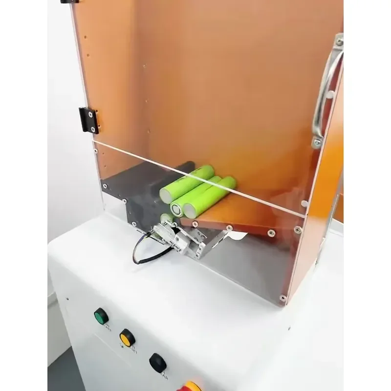 Customized On Demand XWELL Ac 220V/50Hz Cylindrical Cell Sorting Machine 5 Automatic 33140 Battery Sorting Machine