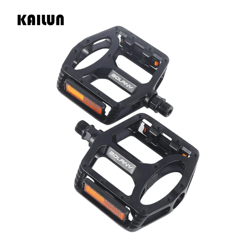 

Mountain bike reflector pedal universal road bike bike bike thickened, widened, durable aluminum alloy pedal riding accessories