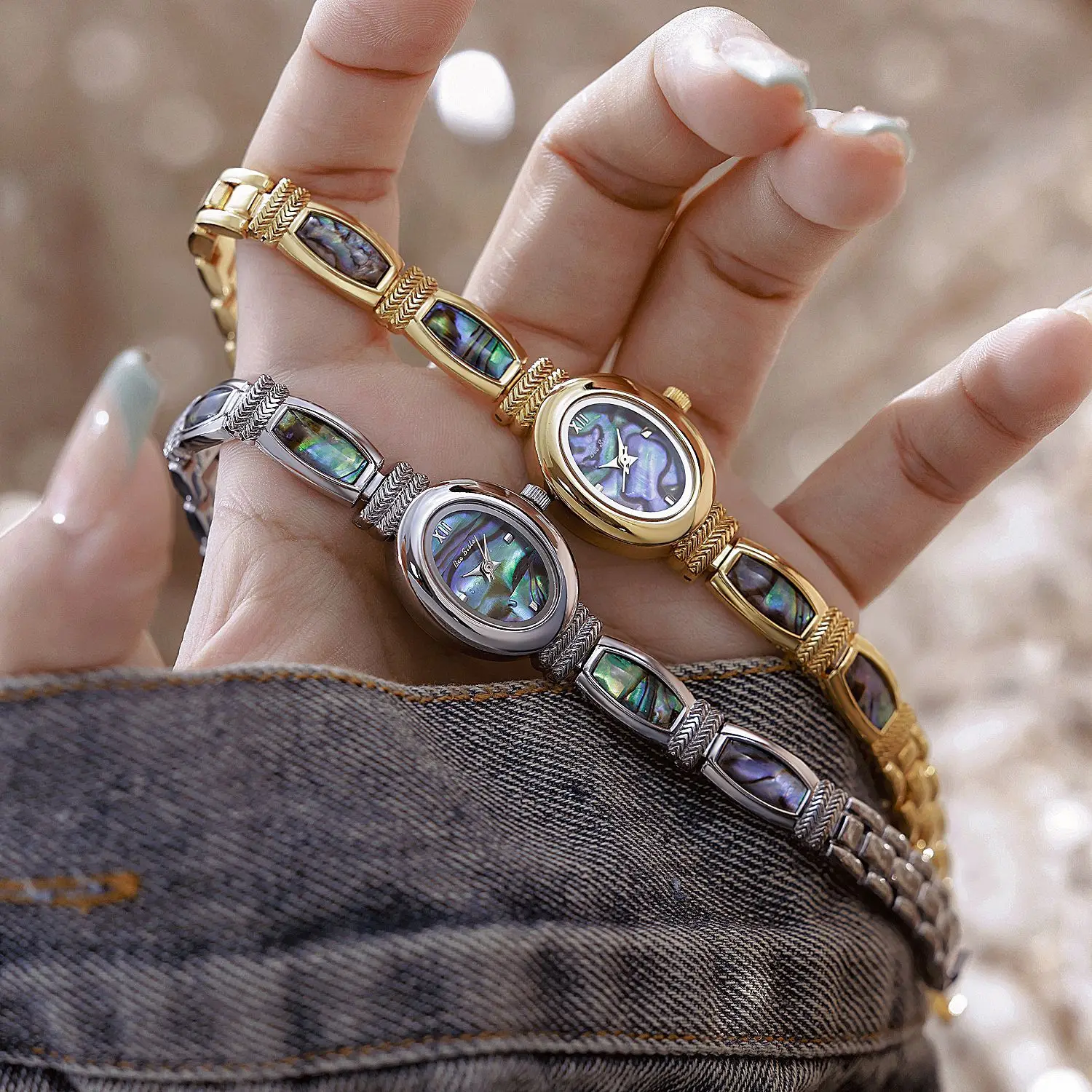 Advanced Black Gold Abalone Shell Dial Pointer Quartz Watch Gold Steel Strip Oval Waterproof Women's Watch New Year's Gift