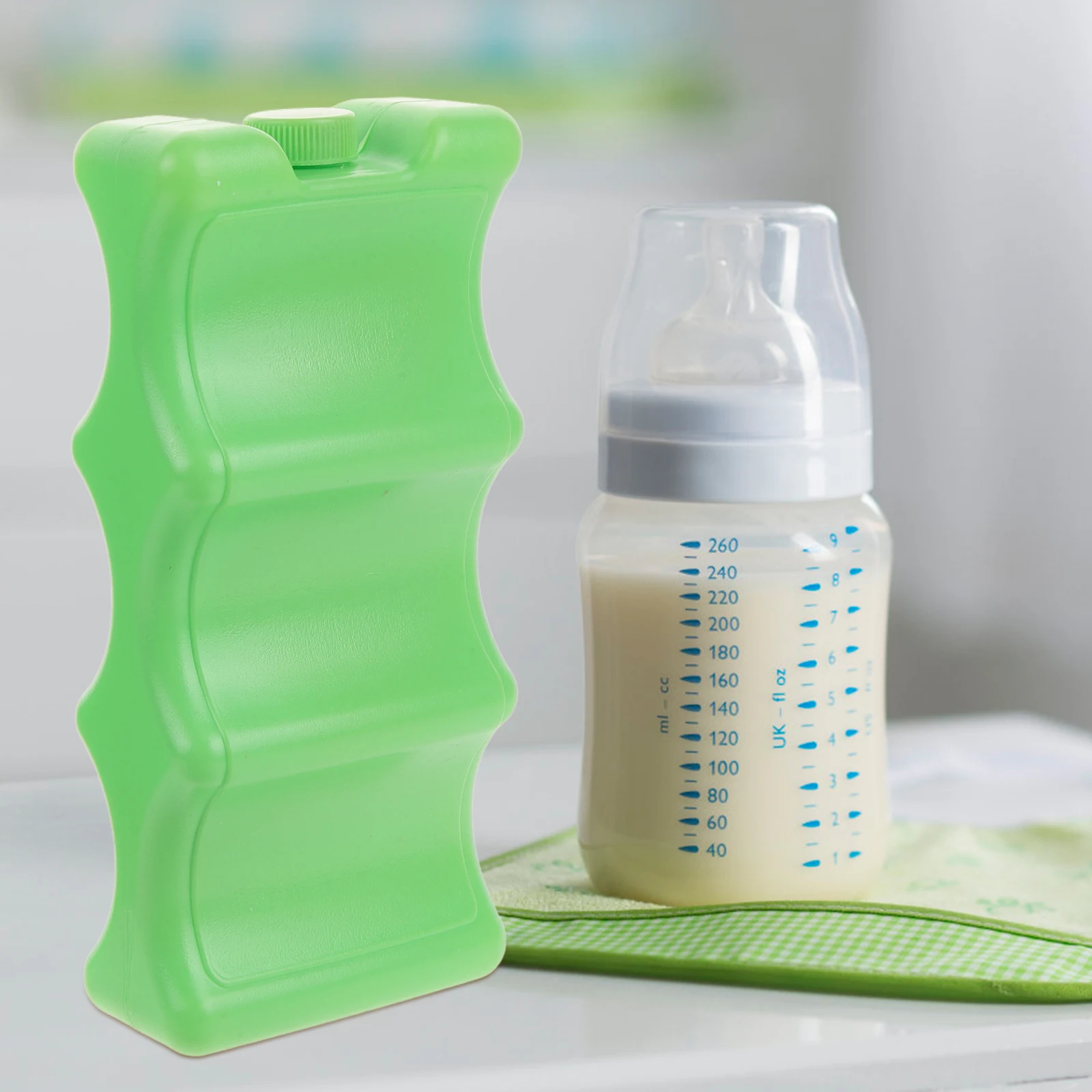 

2pcs Ice Box Breast Milk Color Portable Insulation Pack Reusable Cooler For Breastmilk Storage Container For