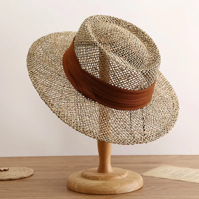 Retro straw hat natural seagrass hand-woven colorful tri-fold with bump top Hepburn style holiday beach summer sun hat for woman