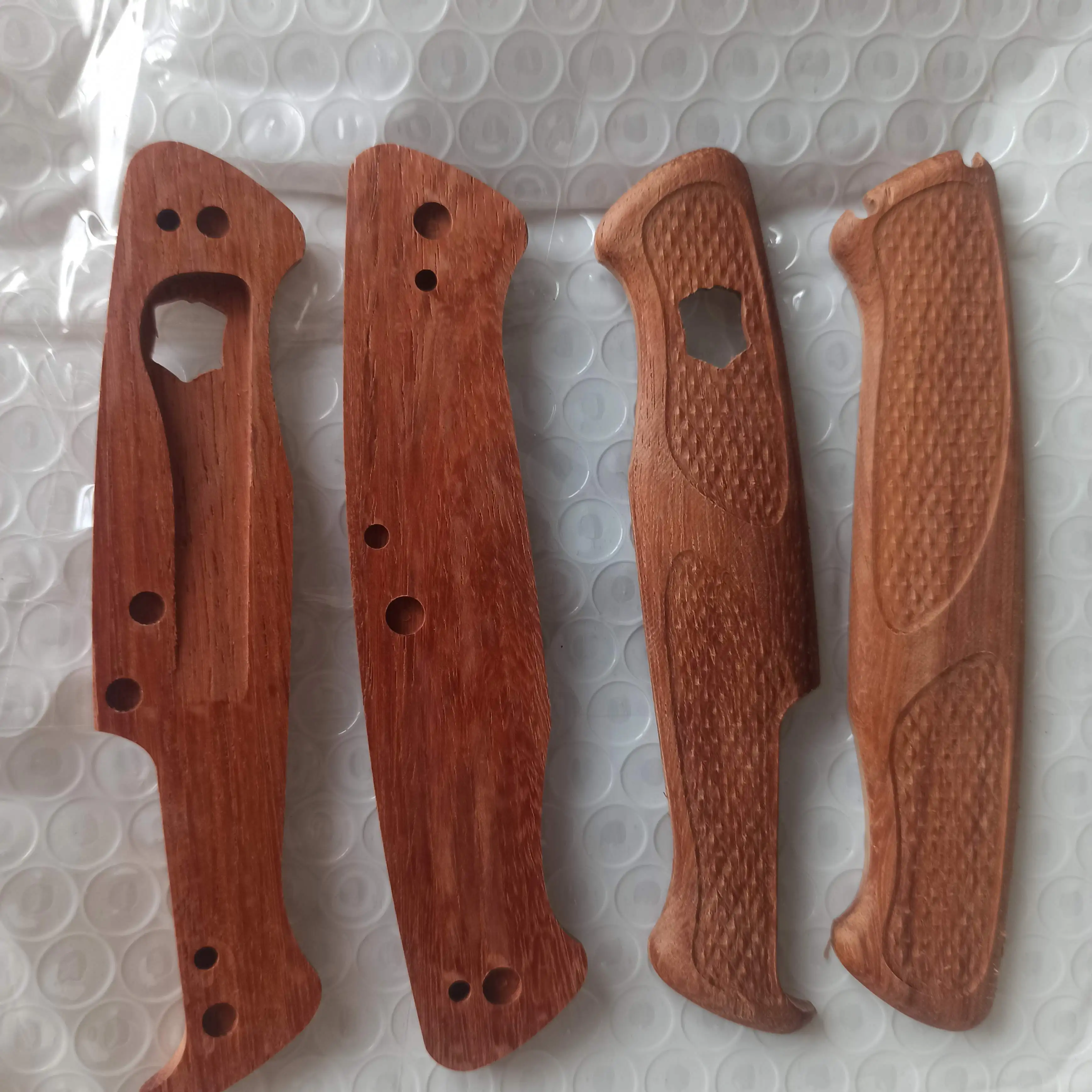 2 Type1Pair Wooden Scales for 130MM Victorinox Delemont RANGER Series Knives 0.9663.MC