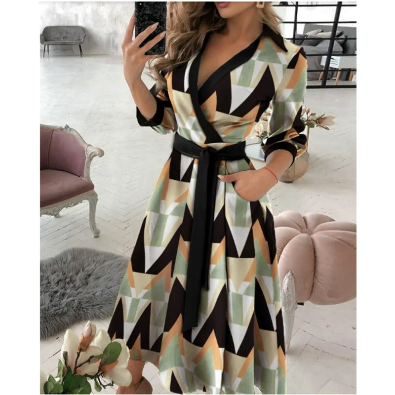 

Hot Sale Woman Belted Waist Wrap Dress Loose Fit Multi Pattern Print Suitable for Seasonal Transitions