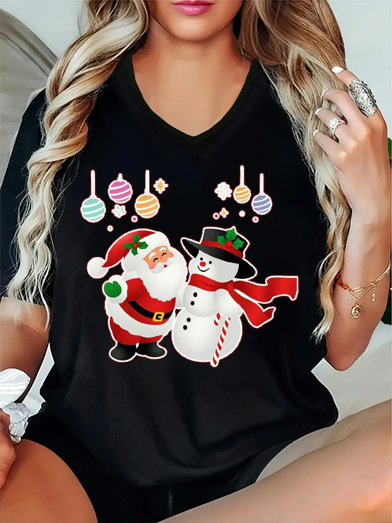 

Cartoon Santa Claus Printed Women's T-shirt Christmas Element Snowman V-Neck Short Sleeve Tops Casual Party Oversized Clothing