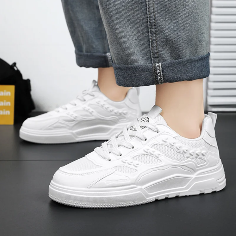 Summer Mesh Breathable Casual Shoes for Men Trendy Comfortable Vulcanized Shoe Hot Selling Men Sneakers Light Weight Tennis Shoe