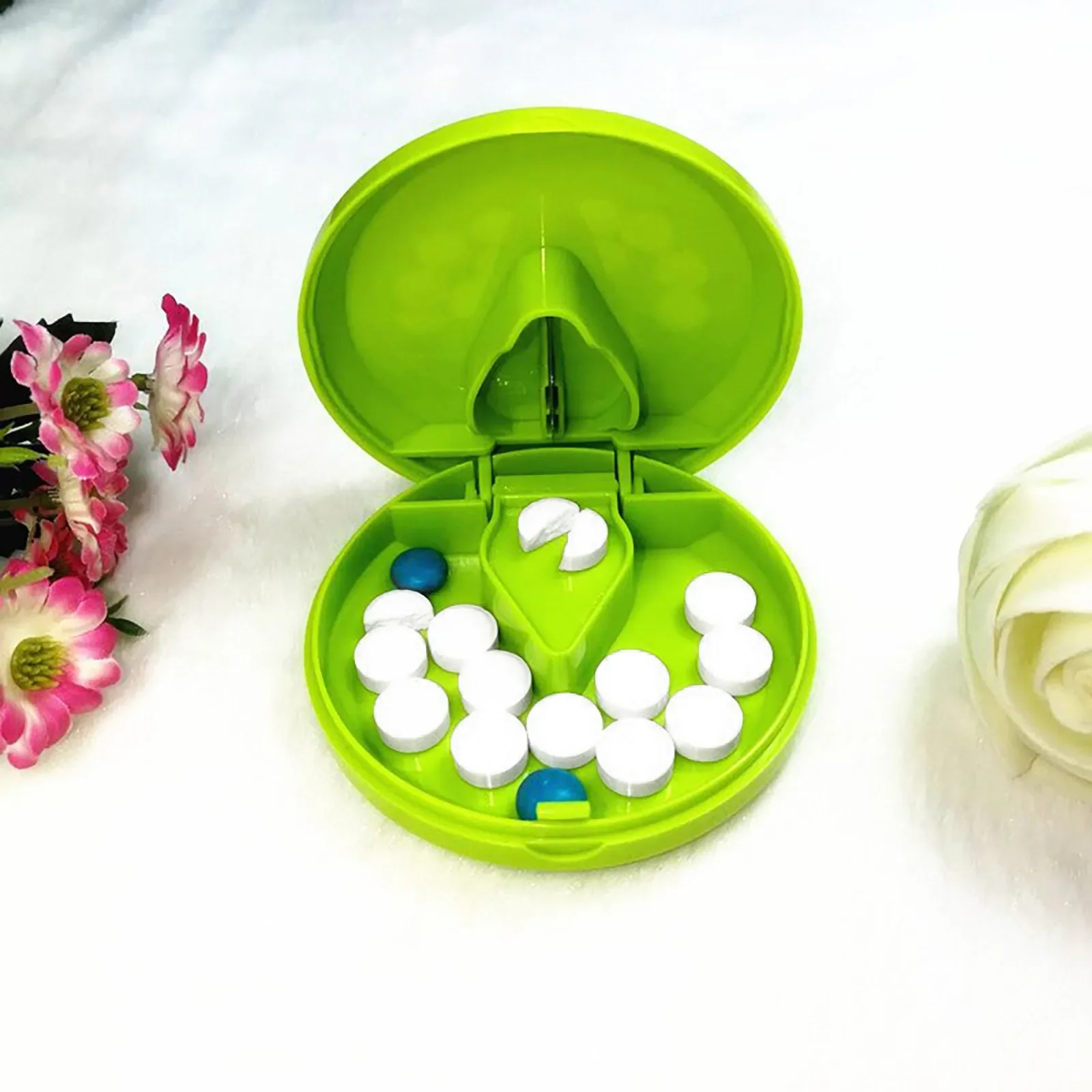 

Portable Pill Cutter Splitter Divide Storage Case Pill Container Pills Dispenser Organizer Medicine Storage Box Cutter Pillbox