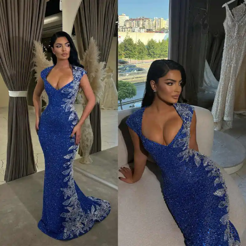Modisches Meerjungfrau-Abschlussballkleid mit V-Ausschnitt, Perlenapplikationen, Abendkleider, sexy Pailletten, ärmellos, bodenlang, Partykleider, individuell gestaltet