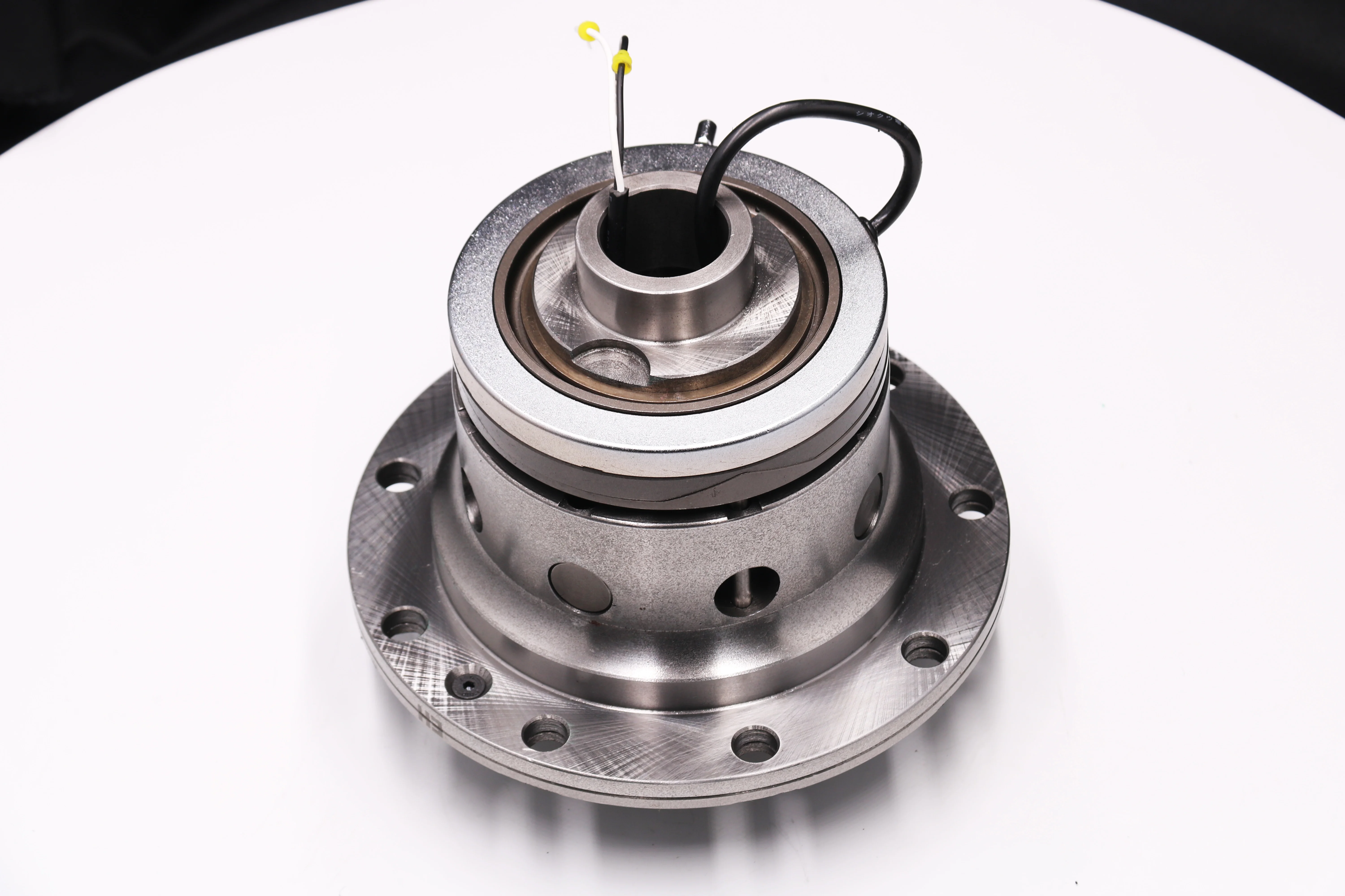 ET136 Electrical Locker For Nissan Patrol Y60/ Y61 E Locker 4x4 For Patrol 9 Bolt 31 Spline Factory Price