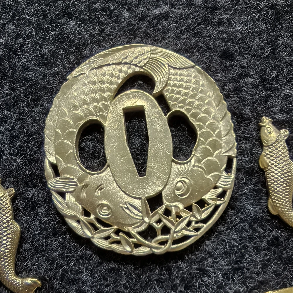 Copper Brass A Set Fish Tsuba Fuchi Kashira Menuki Fittings For Japanese Samurai Katana Wakizashi Sword Accessory - view 4