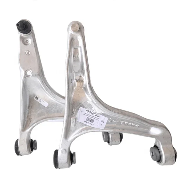 670031992 670102478 670106360 the Right Front Lower Lever of the Automotive Suspension System Is Suit  le for Levante M161