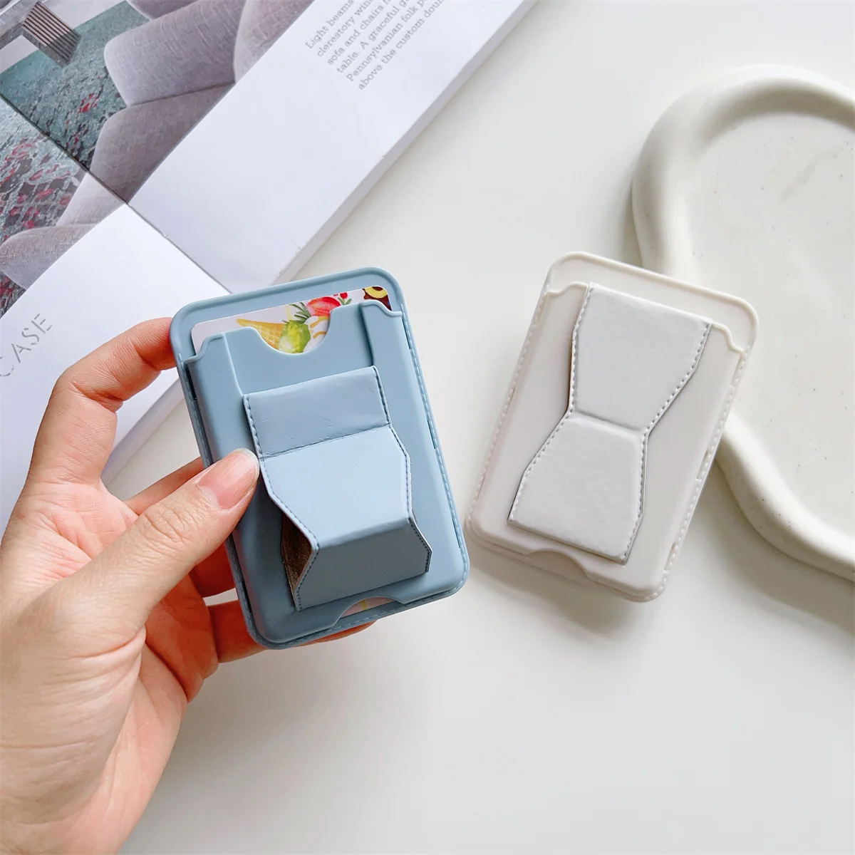 1Pc 粘着電話ケースホルダーカードスリーブユニバーサルカードパッケージデスクトップサポートブラケットは水平と垂直をサポート