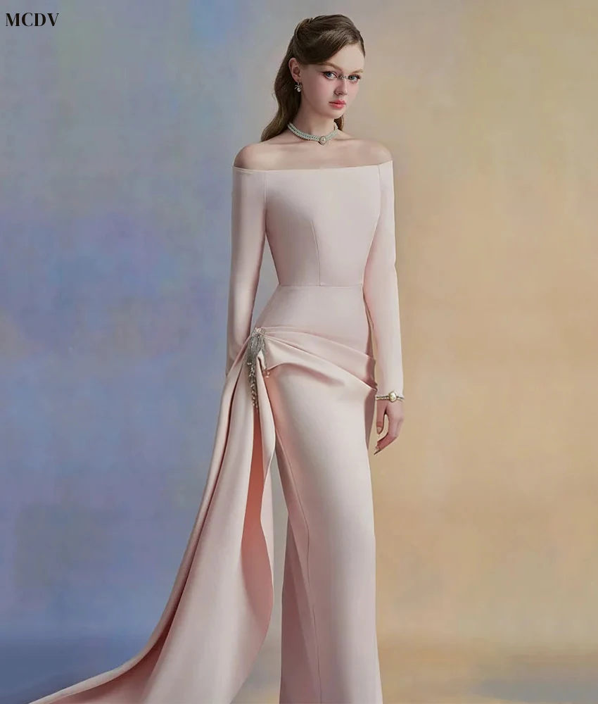 맞춤형 고급 저지 오프숄더 크리스탈 이브닝 드레스 섬세한 보트넥 긴 소매 파티 가운