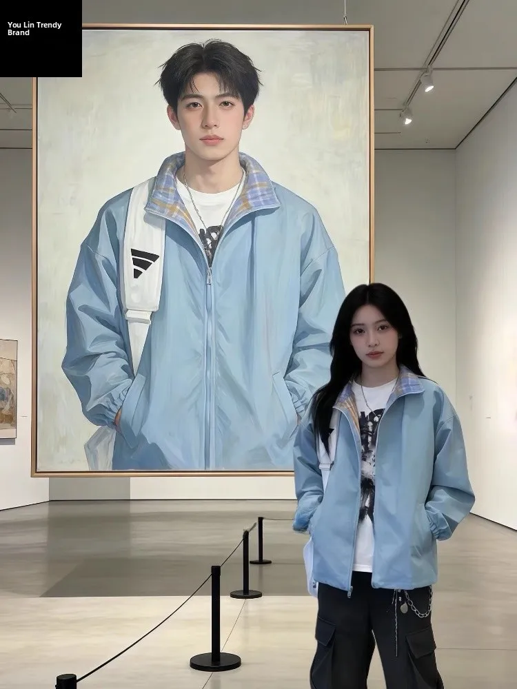 

Светло-голубая мужская куртка в клетку с контрастными вставками, весенняя, в нейтральном стиле, парная, в стиле бомбер, CleanFit, повседневная, стандартный крой