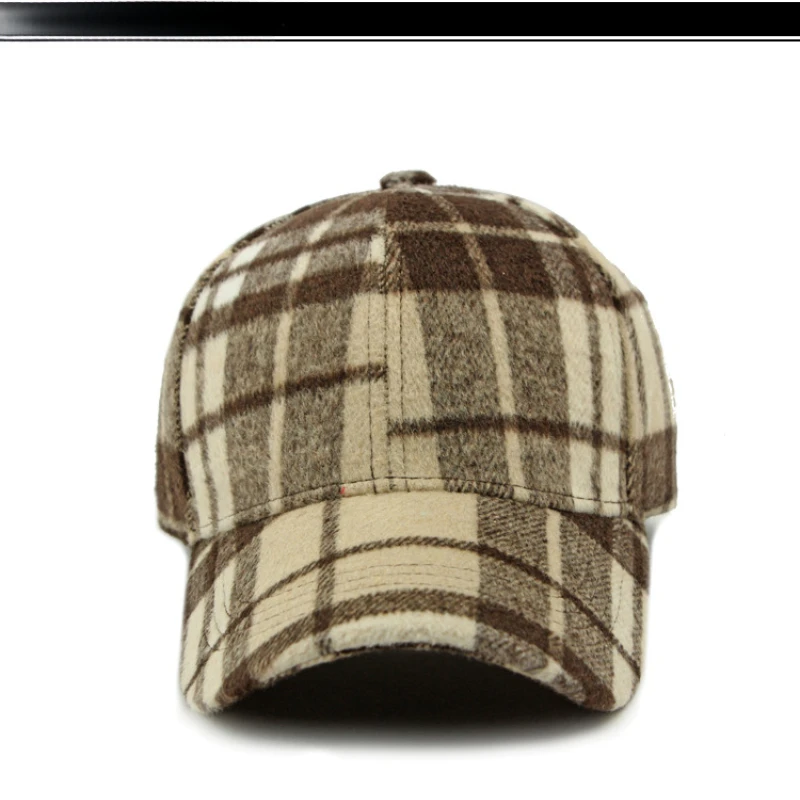 Unisex Plaid Baseball Cap Adjustable Warm Polyester Duckbill Hat for Fall Winter 55-60cm Bowed Brim